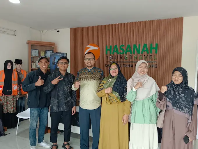 Kantor Hasanah Tour & Travel Semarang, biro umroh resmi